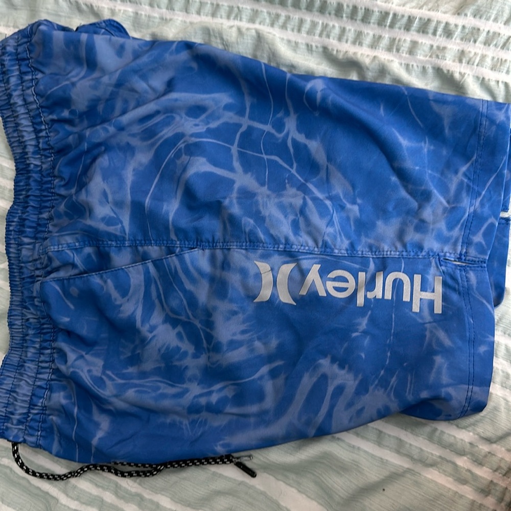 Men’s M Hurley Swim-Shorts